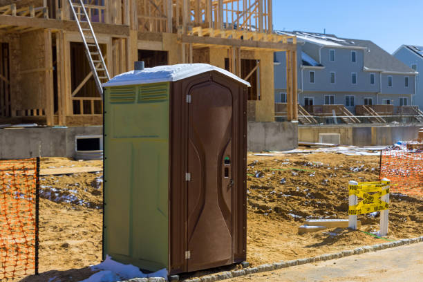 Portable Toilet Options We Offer in Chenango Bridge, NY